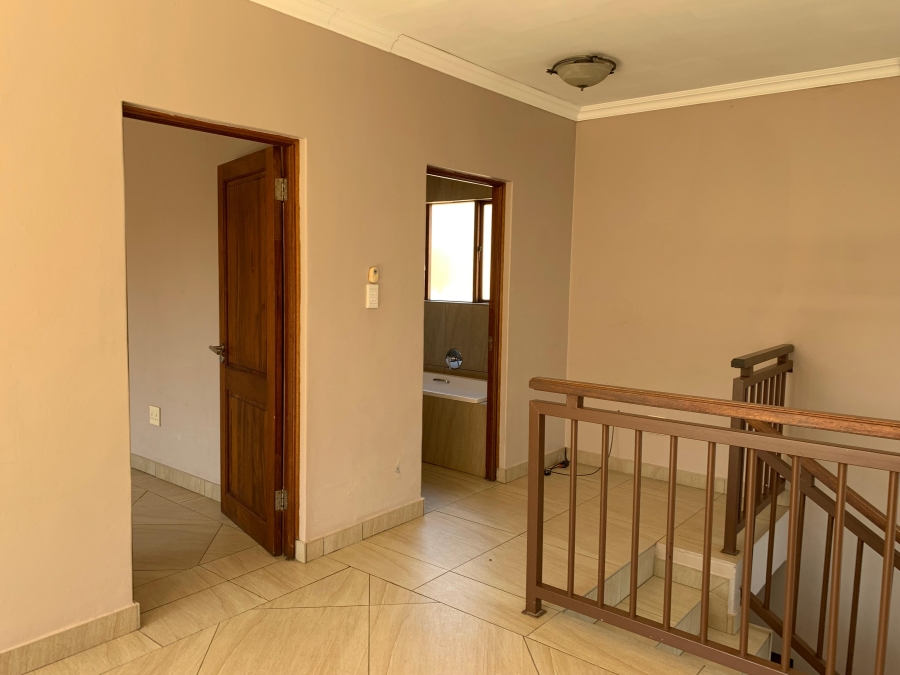 To Let 3 Bedroom Property for Rent in Xanadu Eco Park North West